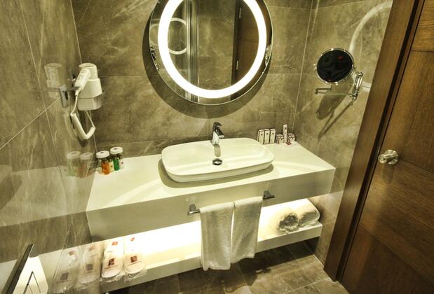 B Business Hotel & Spa - Görsel 26