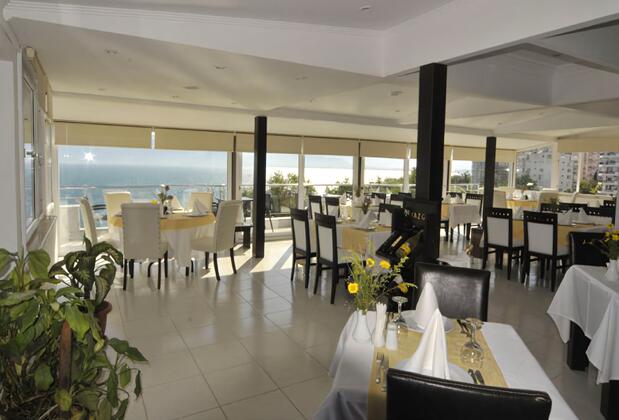 Lucky Monkey Hotel - Görsel 9