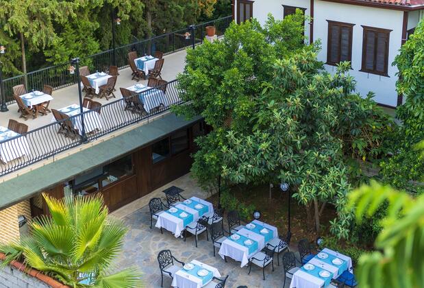 Castle Old Town Hotel - Görsel 13