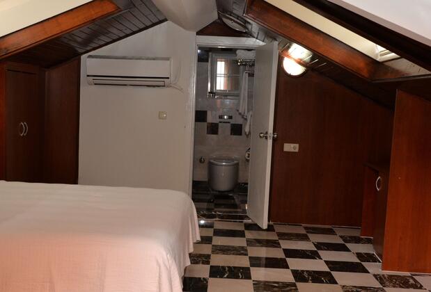 Castle Old Town Hotel - Görsel 5