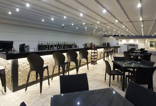 Falcon Hotel - Görsel 13