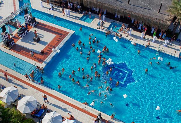 Azura Deluxe Resort & Aqua Sorgun - Görsel 9