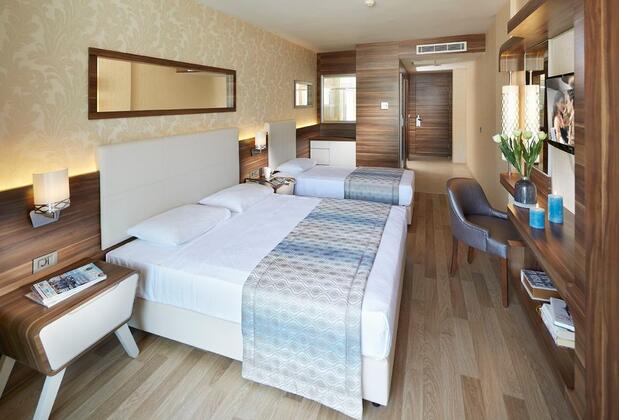 Emre Hotel Armutalan - Görsel 7