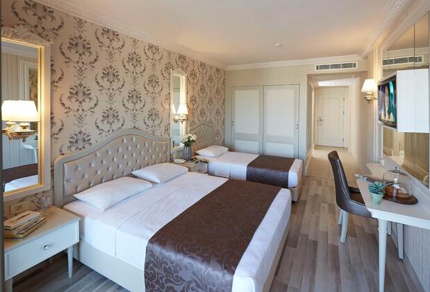 Emre Hotel Armutalan - Görsel 9