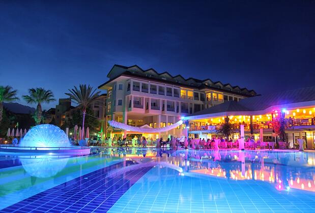 Queen's Park Le Jardin - Görsel 4