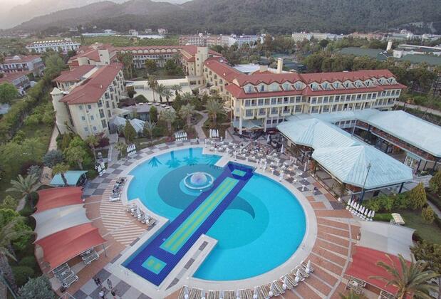 Queen's Park Le Jardin - Görsel 6