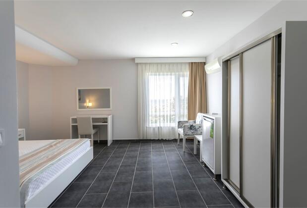 Troas Beach Hotel - Görsel 19