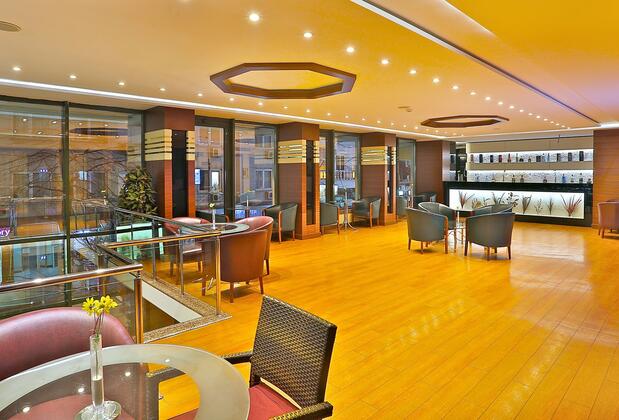 Grand Madrid Otel - Görsel 8