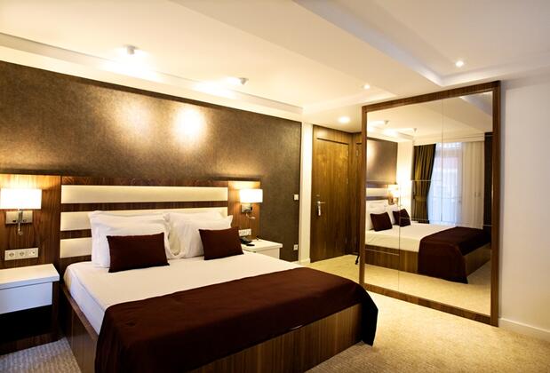 End Glory Hotel - Görsel 21