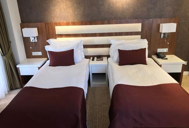 End Glory Hotel - Görsel 26