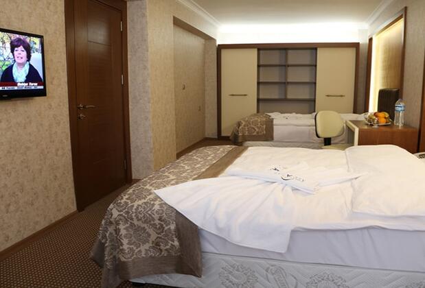 Hotel Alcazar  - Görsel 19