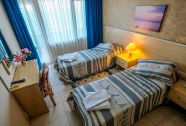 Can Karaburun Otel - Görsel 11