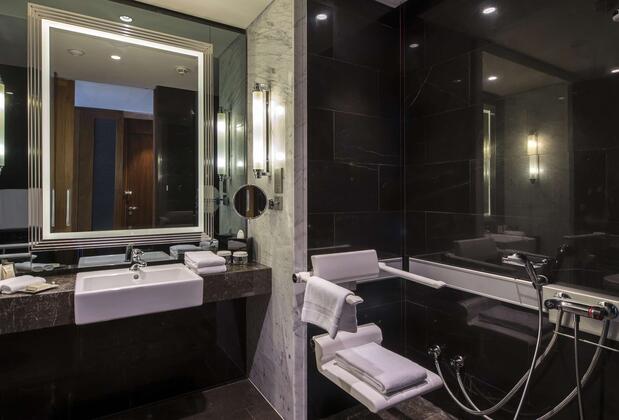 Hilton İstanbul Bomonti Hotel & Conference Center - Görsel 30