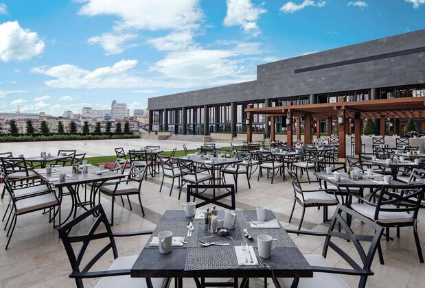 Hilton İstanbul Bomonti Hotel & Conference Center - Görsel 25