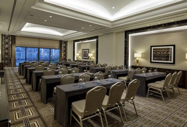 Hilton İstanbul Bomonti Hotel & Conference Center - Görsel 15