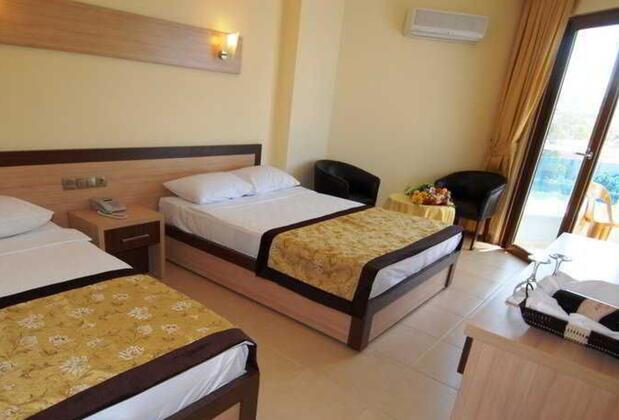 Caretta Beach Hotel - Görsel 3