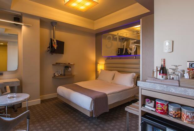 The Peak Hotel - Görsel 12