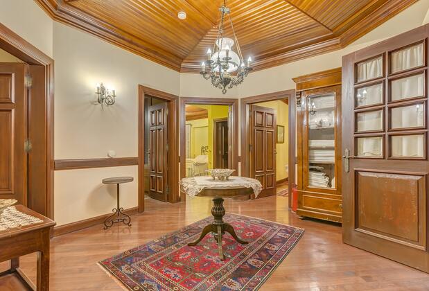 Kauçuk Hotel - Görsel 4