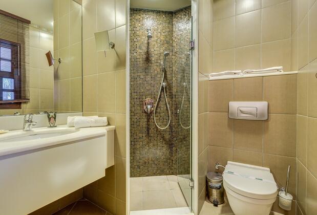 Kauçuk Hotel - Görsel 16