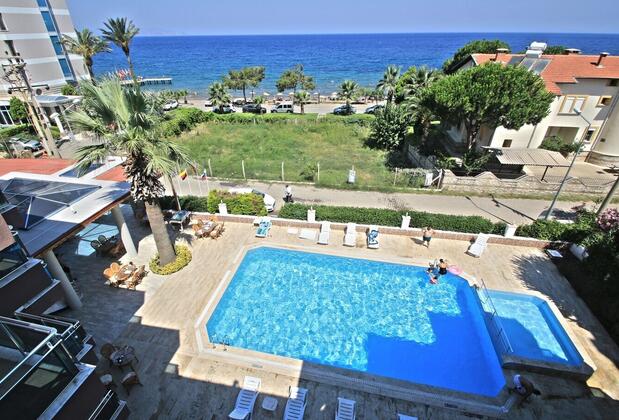 Öz Güzelçamlı Otel - Görsel 6