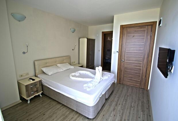 Öz Güzelçamlı Otel - Görsel 15