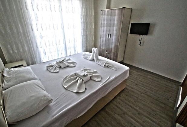 Öz Güzelçamlı Otel - Görsel 16