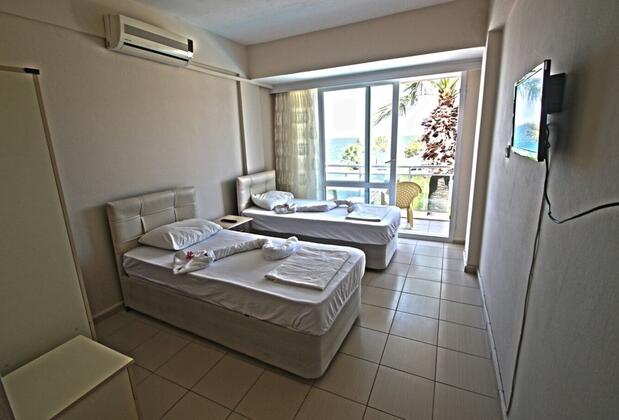 Öz Güzelçamlı Otel - Görsel 17