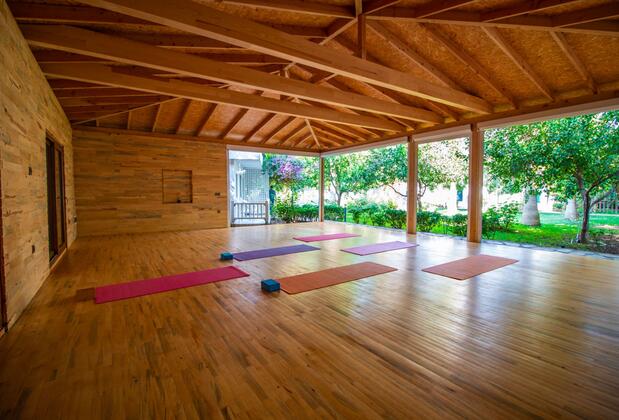 Blue White Hotel - Görsel 4