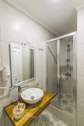 Bozcaada Pansiyon - Görsel 35