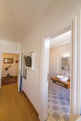 Bozcaada Pansiyon - Görsel 25