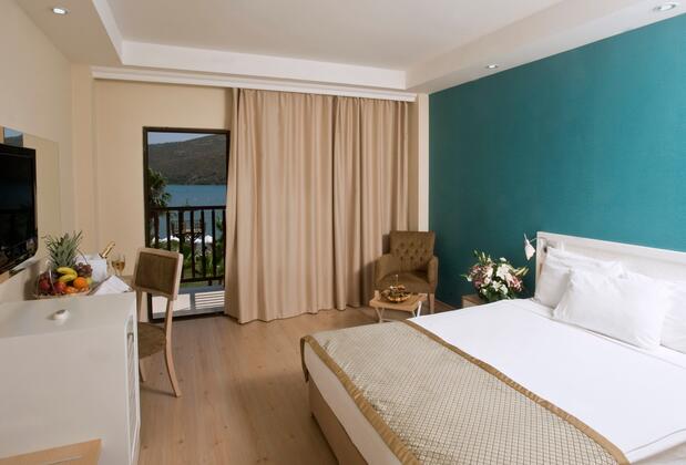 Crystal Green Bay Resort & Spa - Görsel 38