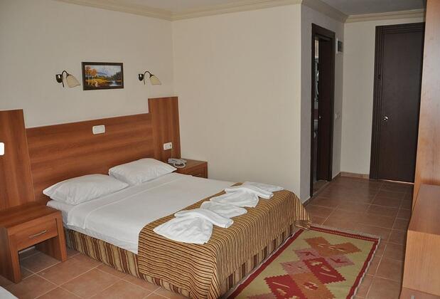 Moms Hotel - Görsel 6