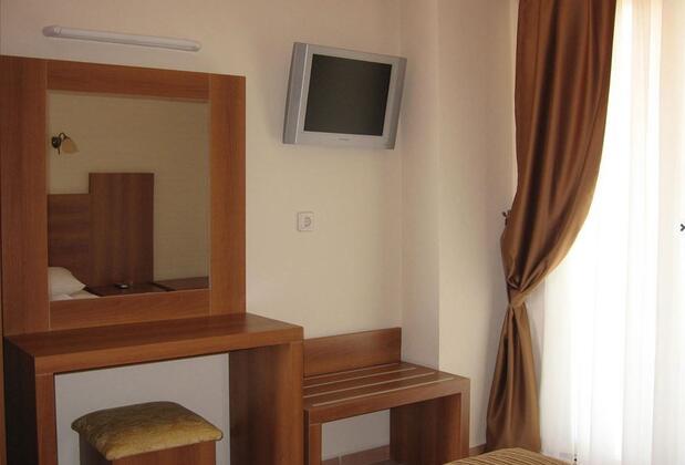 Moms Hotel - Görsel 9