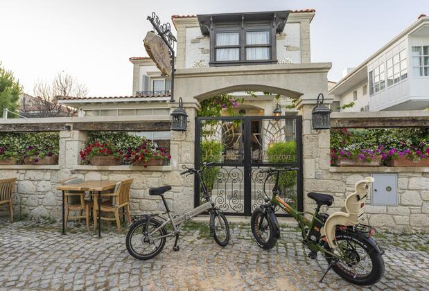 Provence Mansion Alaçatı - Görsel 18