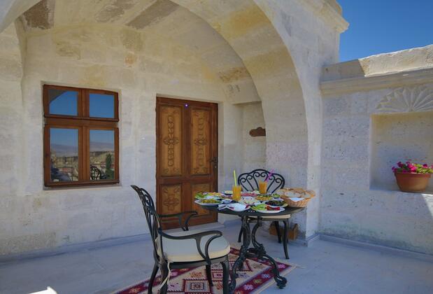 Phocas Cave Suites - Görsel 11