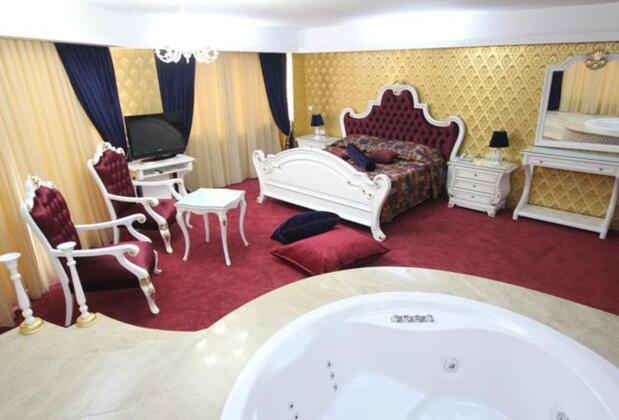 Grand Corner Boutique Hotel - Görsel 8