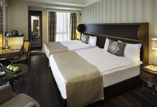 Titanic Business Golden Horn - Görsel 6