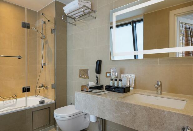 Titanic Business Golden Horn - Görsel 30