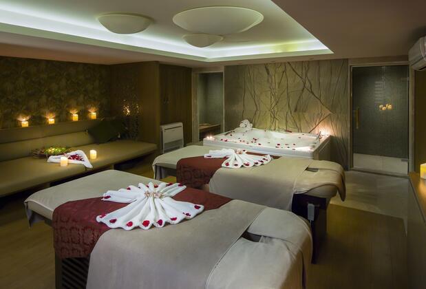 Titanic Business Golden Horn - Görsel 22