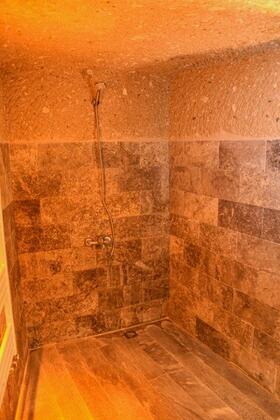 Cappadocia Cave House - Görsel 48