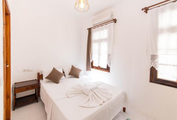 Old Kalamaki Pansiyon - Görsel 19