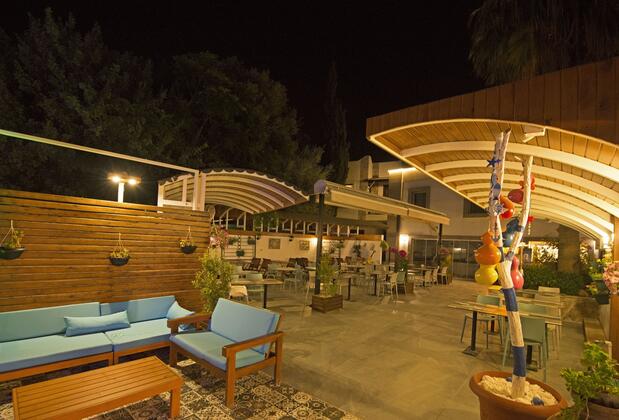 Blue Bay Beach Hotel - Görsel 11