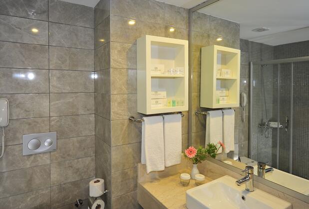 Lake & River Side Hotel - Görsel 6