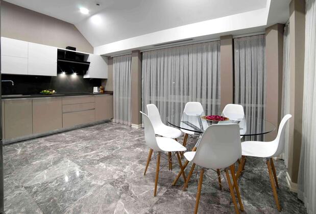 Radisson Residences Avrupa Tem İstanbul - Görsel 20