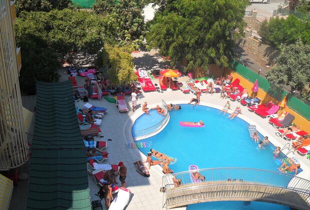 Rose Garden Apart - Görsel 2