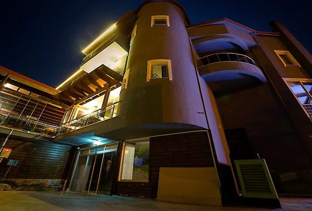 White Heaven Hotel - Görsel 3