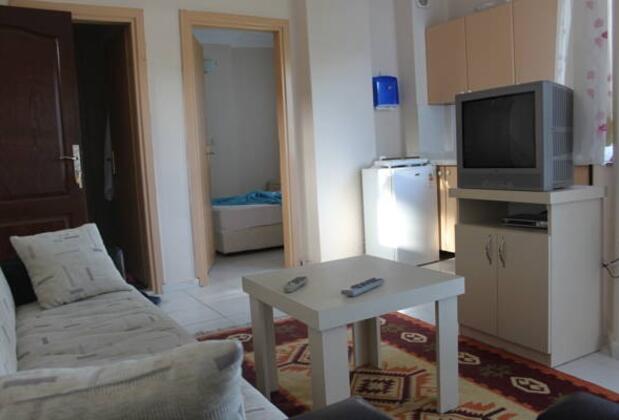 Kara Family Apart - Görsel 11