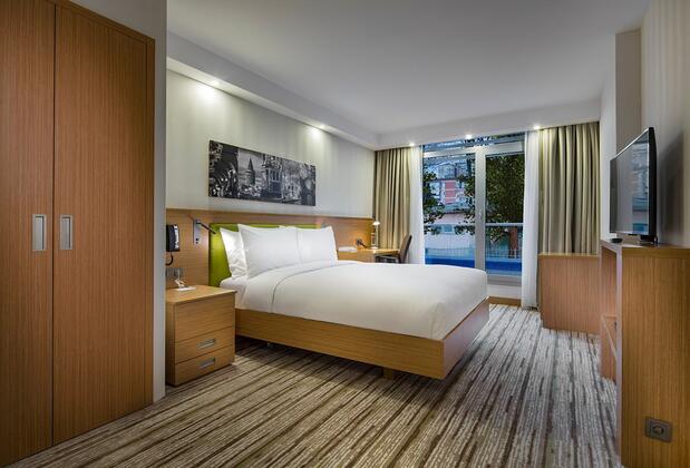 Hampton by Hilton İstanbul Ataköy - Görsel 10