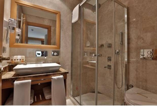 Queen Hotel & SPA - Görsel 18