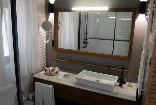 Gillham Vineyard Hotel - Görsel 23